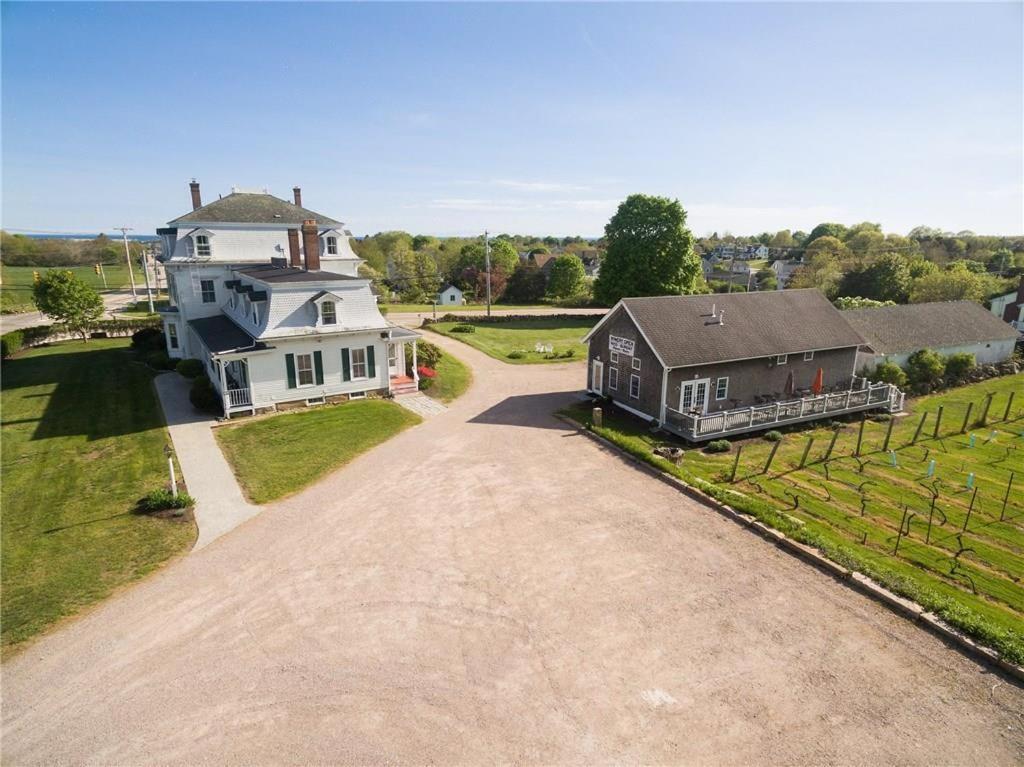 The Langworthy Inn & Winery Westerly Buitenkant foto